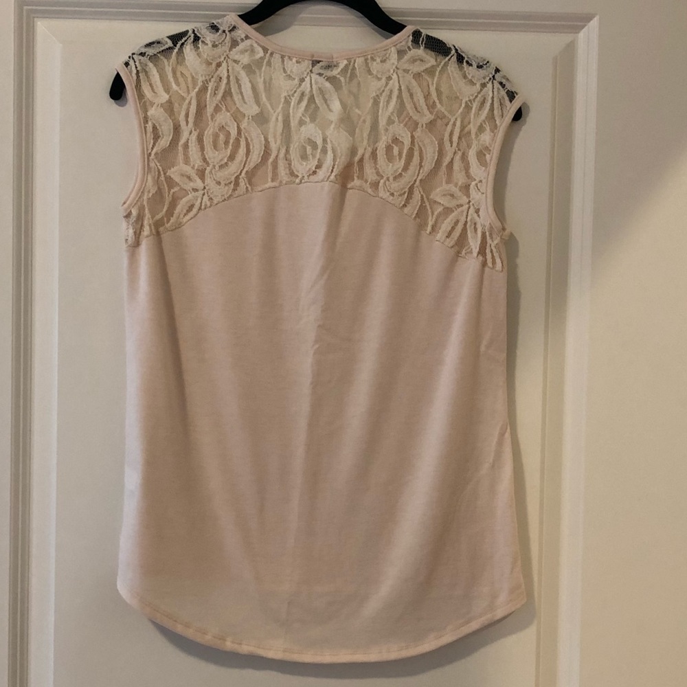 Ivory top with lace detail back & sleeves